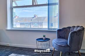 White Cozy House With Pool Table Game Room