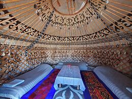 Agat Yurt Camp