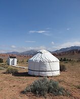 Agat Yurt Camp