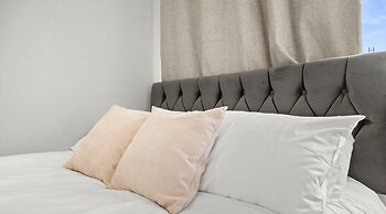 Heartwood Suite