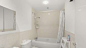 Heartwood Suite