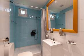 Luxury 3-bedroom House in Central Glyfada