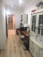 Lovely And Freshly Renovated Apartment In Praha 10