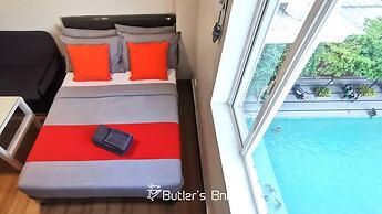 Room-butler's Bnb B Trees Residences Qc