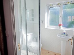 Airport Lounge - 3Bed 6 Persons