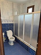 Peaceful Villa With Perfect View in the City Center