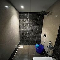 Hotel Wind Flower Regency - Near Kokilaben Hospital