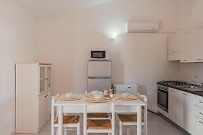 Outstanding Residenze Gallura 2 Bedroom Sleeps 5