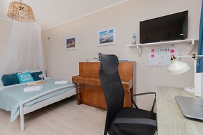 Gdansk Downtown Apartment by Renters