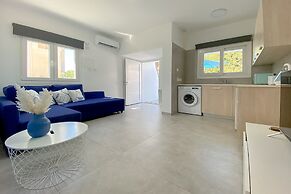Phaedrus Living Napa Blue Luxury Flat