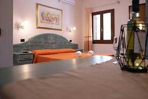 Idyllic Residence Cala Viola Studio Sleeps Num1373