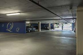 ASK FOR Discount-vibrant 2 Story Apt Apple TV