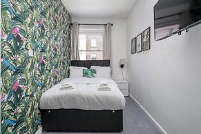 Studio Unit in Chapel Market London