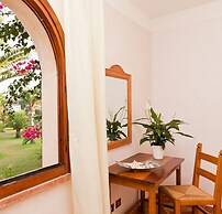 Fantastico Baia de Bahas Residence Sea View two Bedroom Sleeps six Num