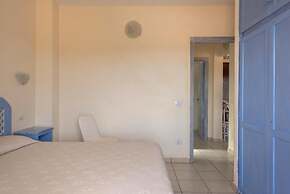 Fantastico Baia de Bahas Residence Sea View two Bedroom Sleeps six Num