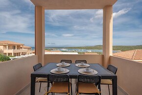 Fantastico Baia de Bahas Residence Sea View two Bedroom Sleeps six Num