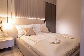 Károly Boutique Suites, Best Location by BQA