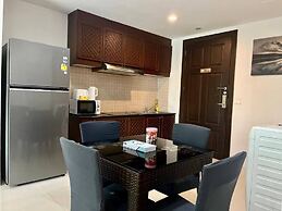 6 37 2 Bedroom 2baths 1 km Walking to Patong Beach