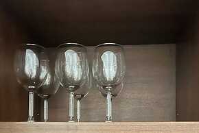 6 37 2 Bedroom 2baths 1 km Walking to Patong Beach