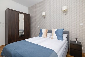 Pet-friendly Rzeszowska by Renters