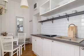 Pet-friendly Rzeszowska by Renters