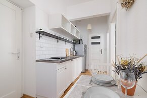 Pet-friendly Rzeszowska by Renters