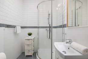 Pet-friendly Rzeszowska by Renters