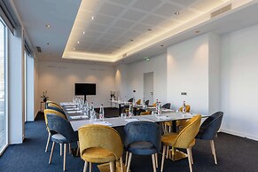 Brit Hotel Privilège Paris - Rosny