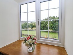 T'other End Arkle Town House