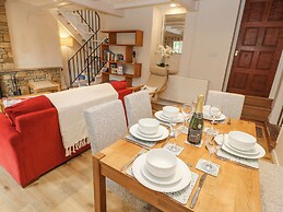 T'other End Arkle Town House