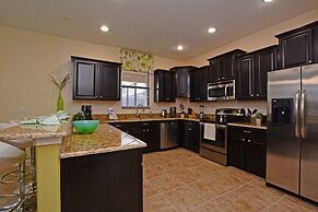 Beautiful Spacious Vacation Villa, Bbq Grill4902cg 6 Bedroom Home by R