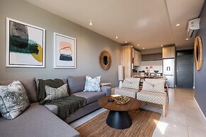 201 Zimbali Lakes Boulevard Suites