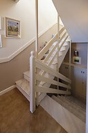 Olives and Vines all Season Villa