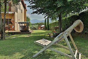 Olives and Vines all Season Villa