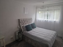 Immaculate 1-bed Apartment in Woodford Green