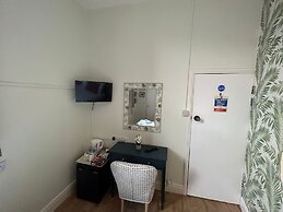 The Lyndhurst guest house