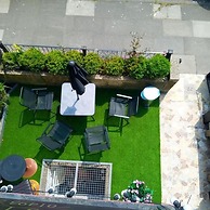 The Lyndhurst guest house