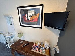 The Lyndhurst guest house