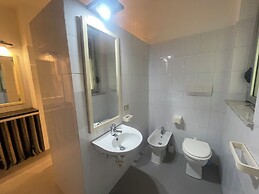 Lemon Tree Resort - FreeParking