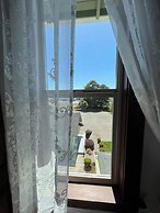 Pearl Inn Bed and Breakfast