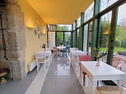 La Villa de Palacios