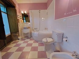 La Villa de Palacios