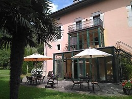 La Villa de Palacios