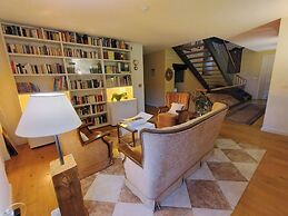 La Villa de Palacios