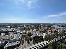 Green High-end Apartment Close to Metro, Uno-city, E-parking, Pool, Gy