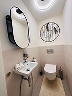 Green High-end Apartment Close to Metro, Uno-city, E-parking, Pool, Gy