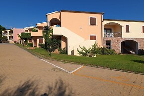 The Fantastic Residenza Badus Studio Sleeps 2 Num0829