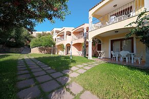 The Fantastic Residenza Badus Studio Sleeps 2 Num0829