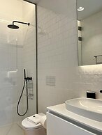 Nomad s Lux - 2bdr Almada Private Porto