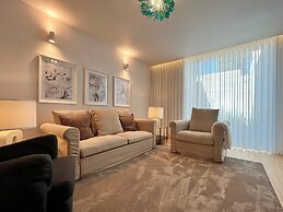 Nomad s Lux - 2bdr Almada Private Porto